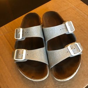 Birkenstock Arizona Kids sandal silver size 32